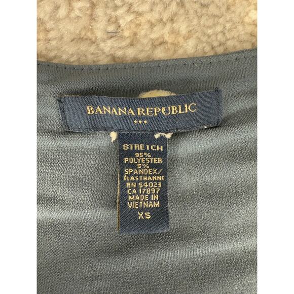 Banana Republic Sz XS Stretch Pleated V Neck Mini Shirt Dress Gray Short Sleeve - Picture 9 of 11